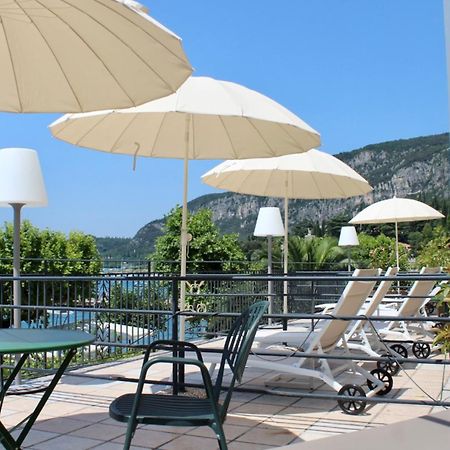Hotel Tre Corone Garda  Eksteriør billede