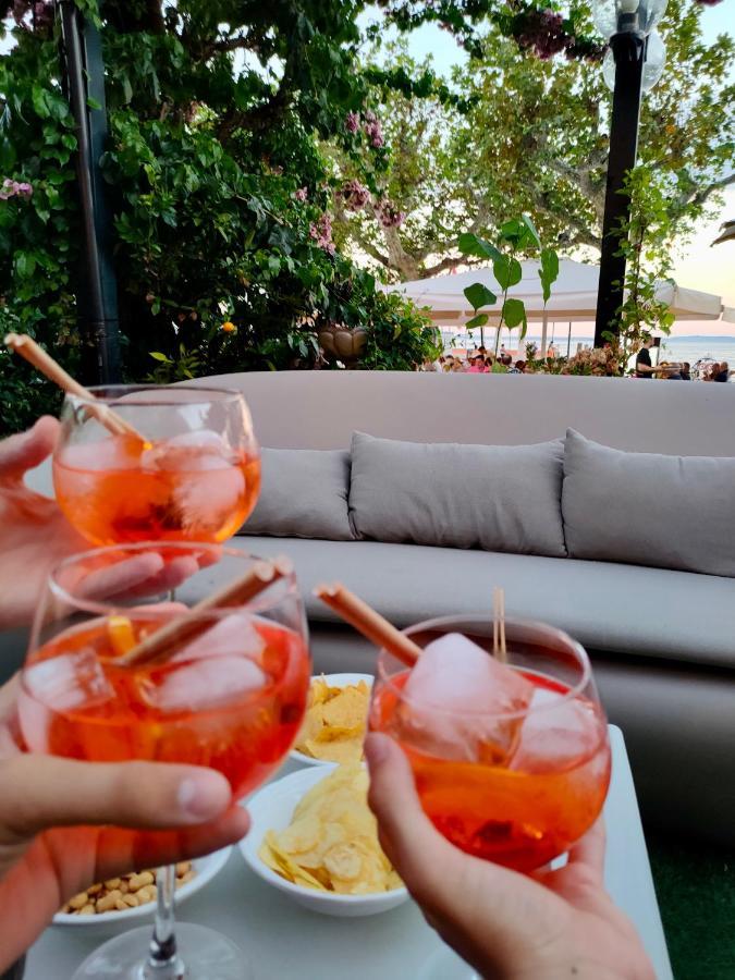 Hotel Tre Corone Garda  Eksteriør billede